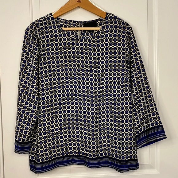 CYNTHIA ROWLEY Beautiful Printed Silky Blouse - Picture 2 of 8